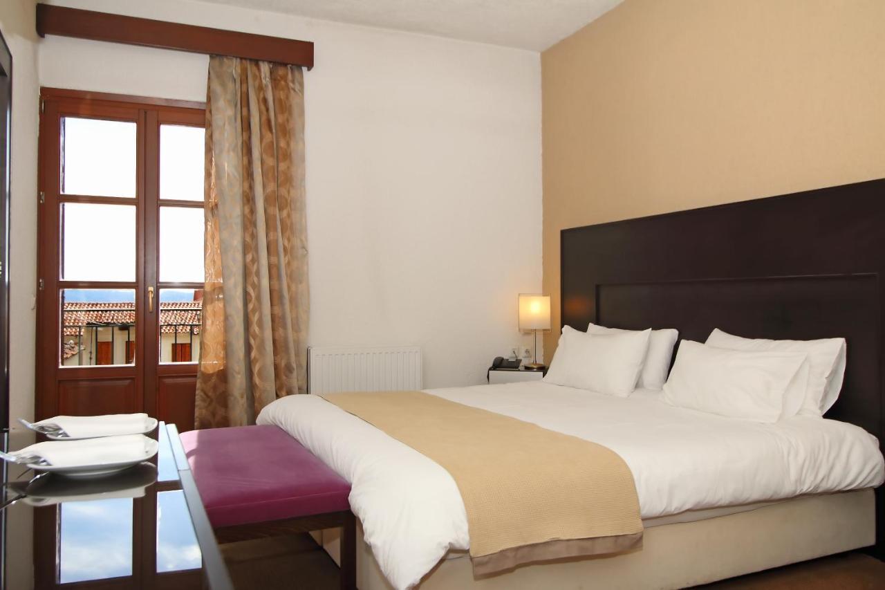 Boutique Hotel Parnassia Arachova Eksteriør billede